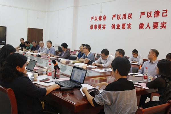 PP电子游戏集团与广东工贸学院合作发展示代学徒造班试点接受教育部验收